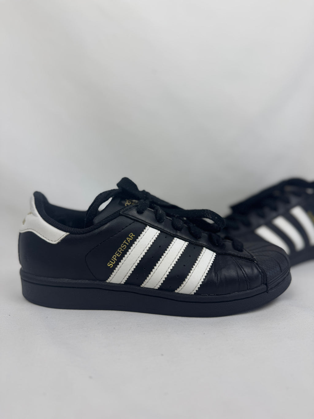 Adidas Superstar Femme Noir et Blanc | Taille 36