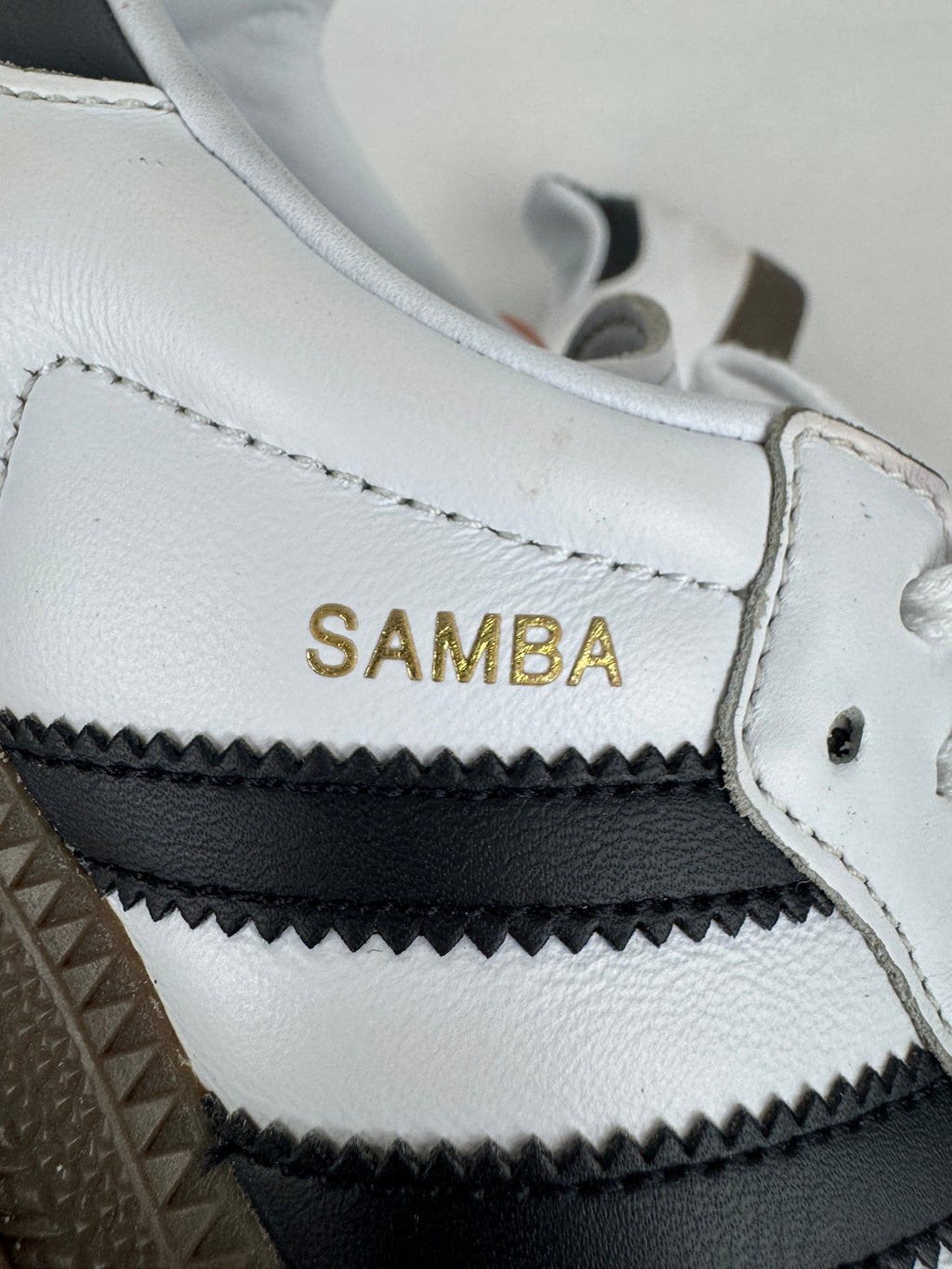 Adidas Samba Femme Blanche & Noire | Taille 38