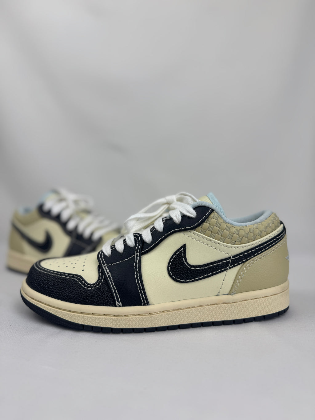 Air Jordan 1 Low SE Coconut Milk Black | Taille 36,5