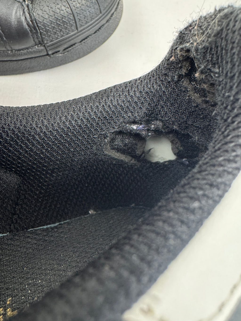 Adidas Superstar Femme Noir et Blanc | Taille 36