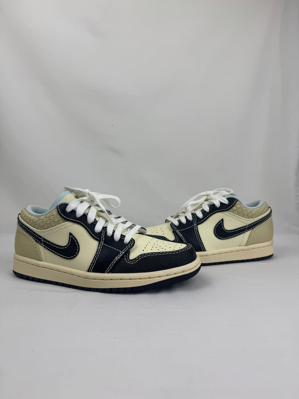 Air Jordan 1 Low SE Coconut Milk Black | Taille 36,5
