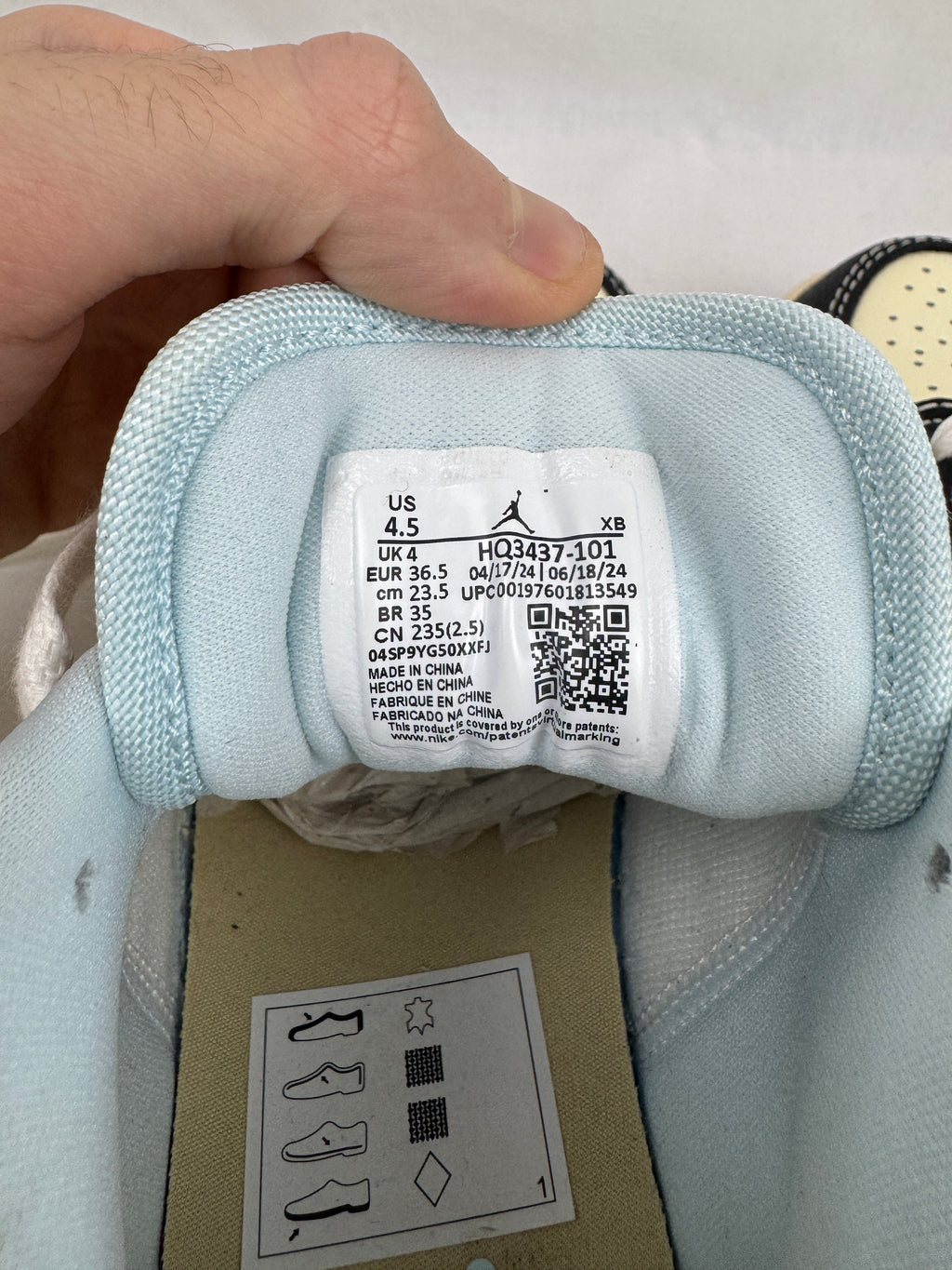 Air Jordan 1 Low SE Coconut Milk Black | Taille 36,5