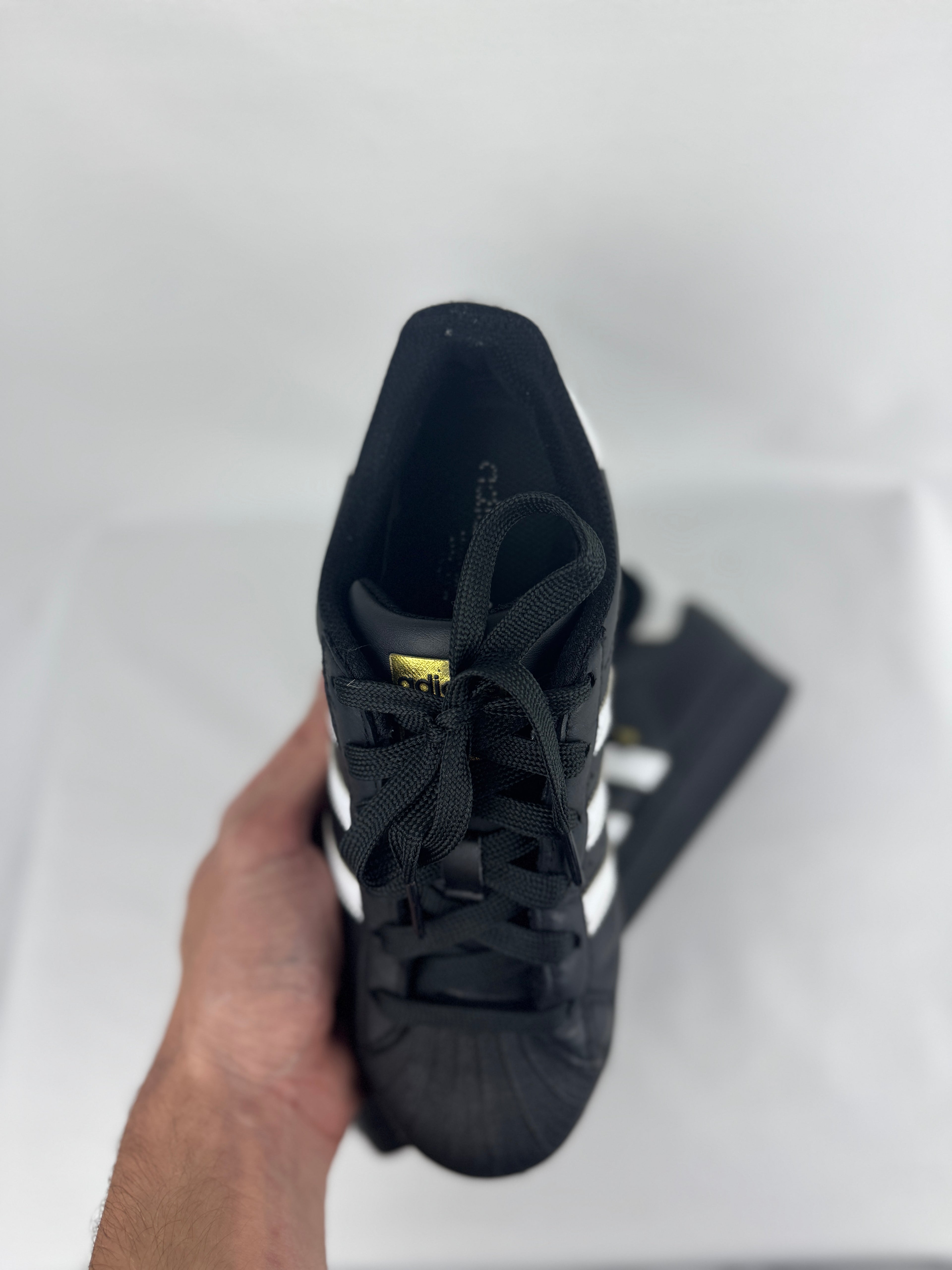 Adidas Superstar Femme Noir & Blanc | Taille 36